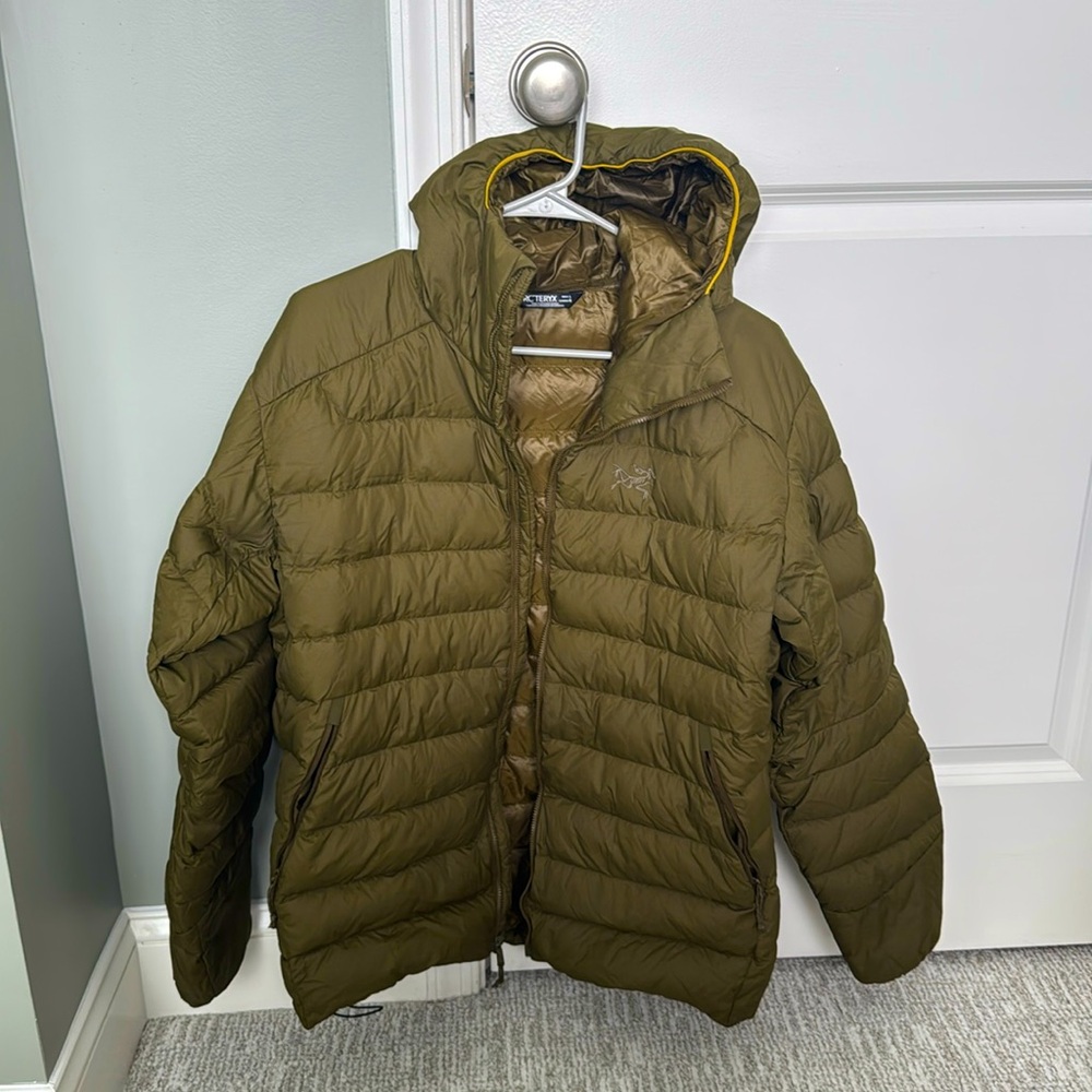 Arc’teryx Men’s Cerium Hooded Down Jacket